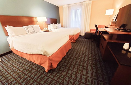 Avon Hotel | Fairfield Inn & Suites by Marriott Cleveland Avon