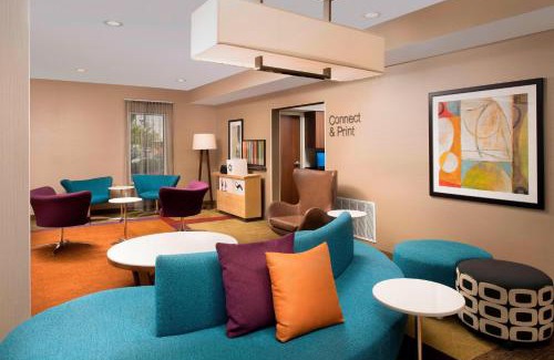 Victory Hills Hotel | Fairfield Inn & Suites by Marriott Albuquerque Airport