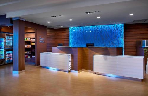 Jefferson Manor Hotel | Fairfield Inn & Suites by Marriott Alexandria,Virginia