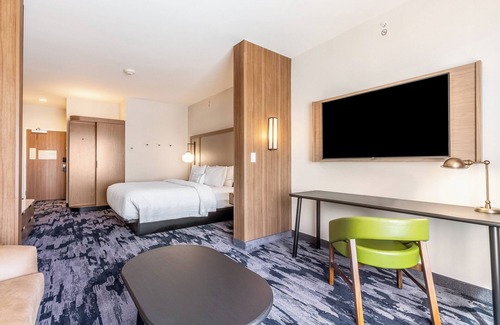 Southeast Arlington Hotel | Fairfield Inn & Suites by Marriott Dallas Arlington South
