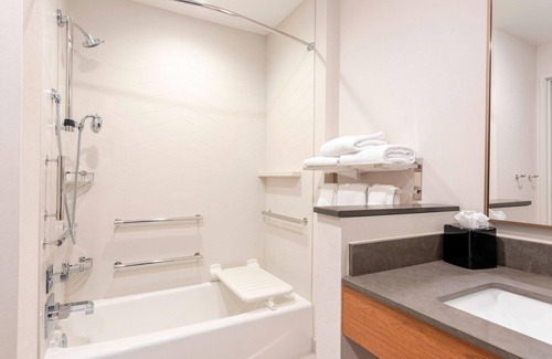 Fair Oaks Hotel | Fairfield Inn & Suites by Marriott Fair Oaks Farms
