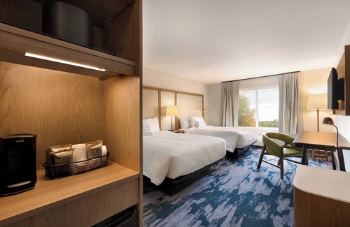 Longmont Hotel | Fairfield Inn & Suites by Marriott Boulder Longmont