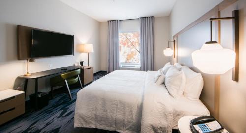 Tropic Hotel | Fairfield Inn & Suites by Marriott Melbourne Viera Town Center