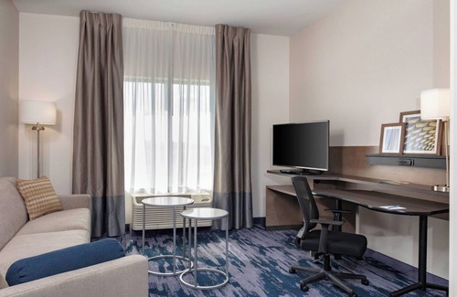 Pineville Hotel | Fairfield Inn & Suites by Marriott Charlotte Pineville