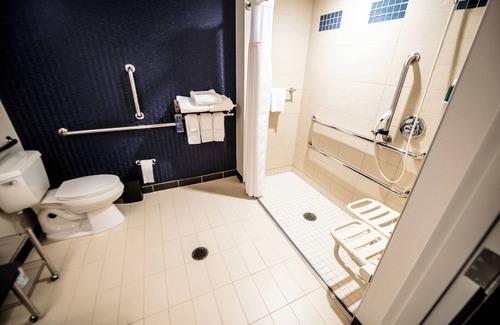 Strabane Hotel | Fairfield Inn & Suites by Marriott Washington Casino Area