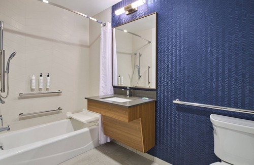 Winchester Hotel | Fairfield Inn & Suites by Marriott Winchester