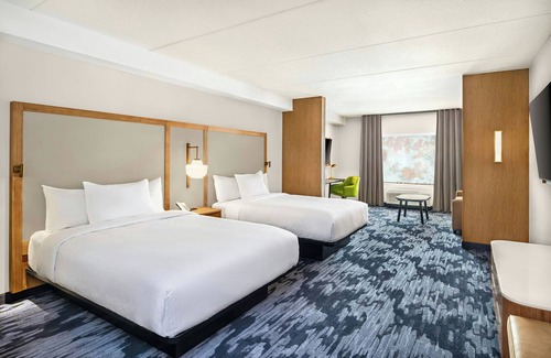 Gravenhurst Hotel | Fairfield Inn & Suites Gravenhurst Muskoka
