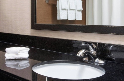 Tinley Park Hotel | Fairfield Inn & Suites Chicago Tinley Park