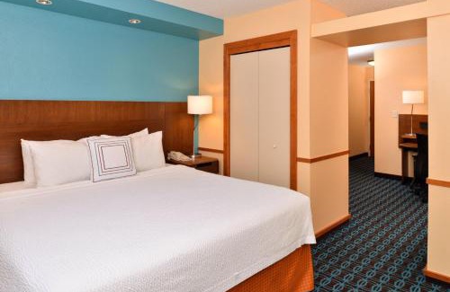 Avon Hotel | Fairfield Inn & Suites Cleveland Avon