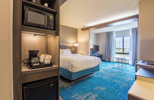 Berwick Hotel | Fairfield Inn & Suites Des Moines Altoona