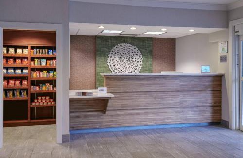 Livonia Hotel | Fairfield Inn & Suites Detroit Livonia