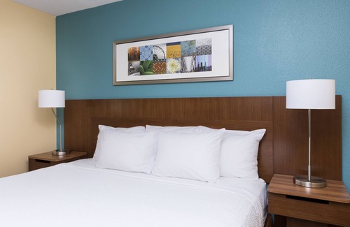 Galesburg Hotel | Fairfield Inn & Suites Galesburg