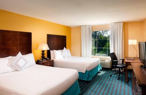 Houston Hotel | Fairfield Inn & Suites Houston Intercontinental Airport