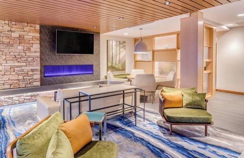Jasper Hotel | Fairfield Inn & Suites Jasper