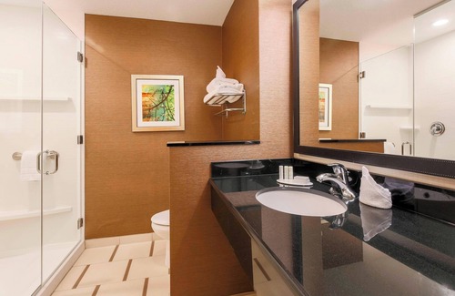 Pleasanton Hotel | Fairfield Inn & Suites Pleasanton