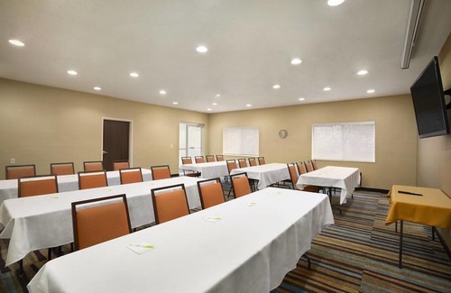 Quincy Hotel | Fairfield Inn & Suites Quincy
