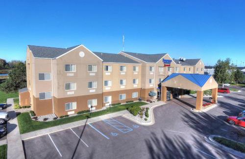 Mount Pleasant Hotel | Fairfield Inn & Suites Mt. Pleasant