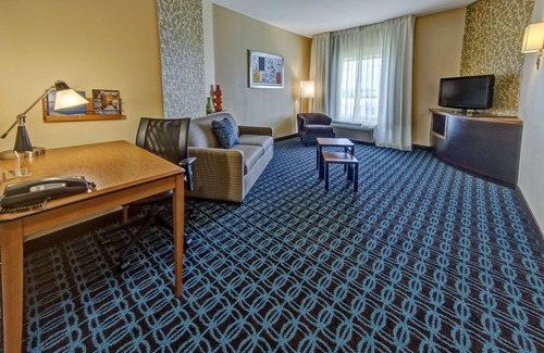 Central Oklahoma City Hotel | Fairfield Inn & Suites Oklahoma City Airport