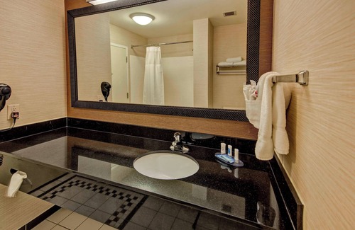 Central Oklahoma City Hotel | Fairfield Inn & Suites Oklahoma City Airport