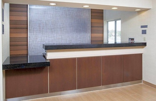 Quincy Hotel | Fairfield Inn & Suites Quincy
