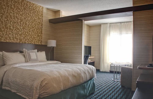 Spring Ridge Hotel | Fairfield Inn & Suites Reading Wyomissing