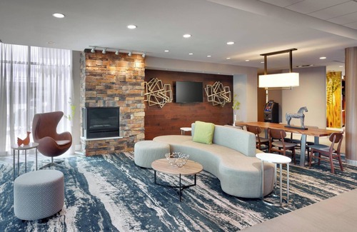 Springfield Hotel | Fairfield Inn & Suites by Marriott Springfield North