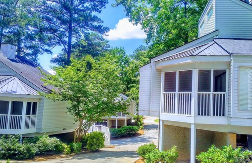 Villa Rica Cottage | Fairfield Plantation Resort - Tara Gardens Two Bedroom Plus - Cottage