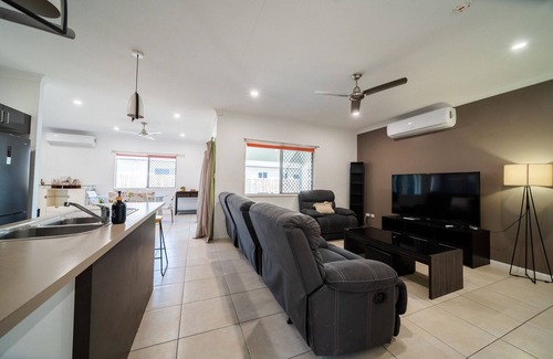 Idalia House | Fairfield Waters Family Retreat