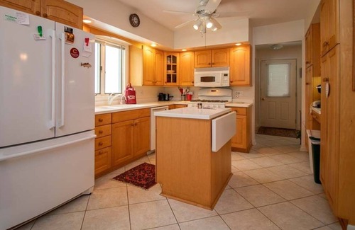 Hammondsport House | Fairhaven Main House: Stunning Views of The Bluff on Keuka Lake!