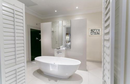 Greater Johannesburg Metropolitan Area Hotel | Fairlawns Boutique Hotel & Spa