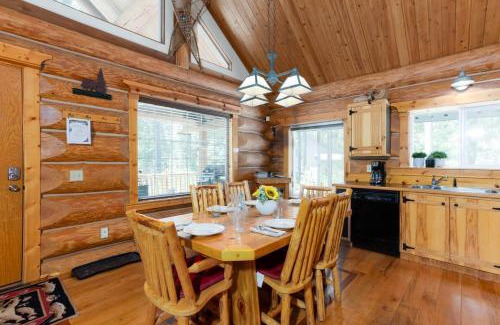 Oregon Water Wonderland House | Fairlight Hollow