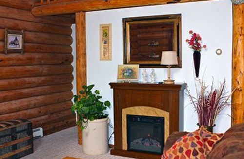 Fairmont Cabin | Fairmont Chalets Montana 4