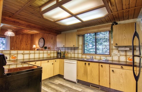 East Kootenay Cabin | Fairmont Creek Property Rentals Vacation Homes