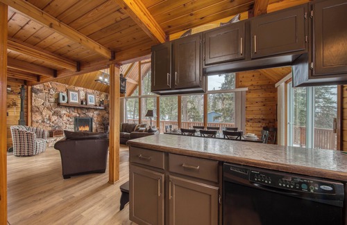 East Kootenay Cabin | Fairmont Creek Property Rentals Vacation Homes