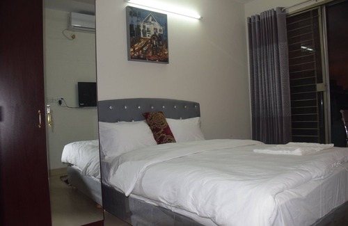 Uttara House | Fairmont Guest House