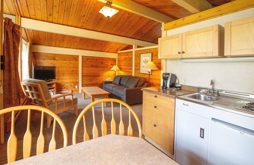 East Kootenay Cabin | Fairmont Hot Springs Resort