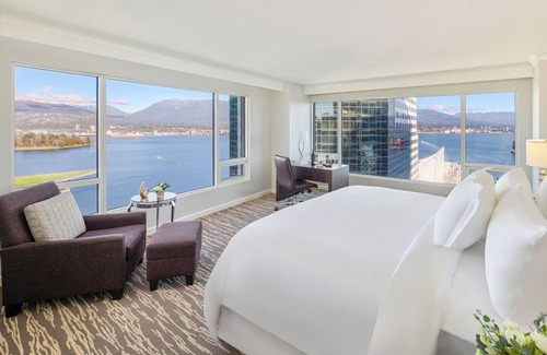 Coal Harbour Hotel | Fairmont Waterfront