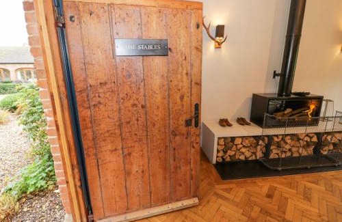 Moreton House | Fairoaks Barns
