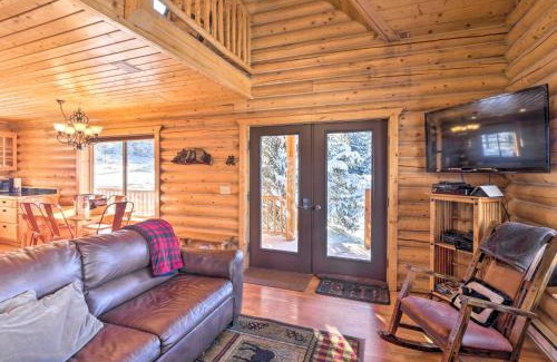 Valley of the Sun House | Fairplay Cabin with Mountain Views about 25 Mi to Breck!