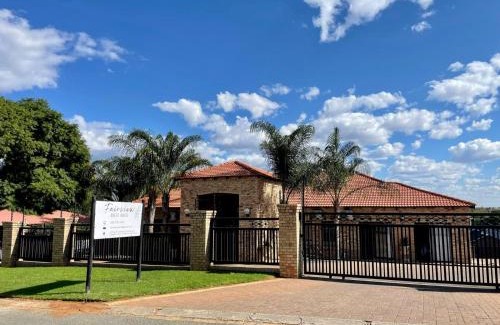 Hartswater House | Fairview Guest House Hartswater