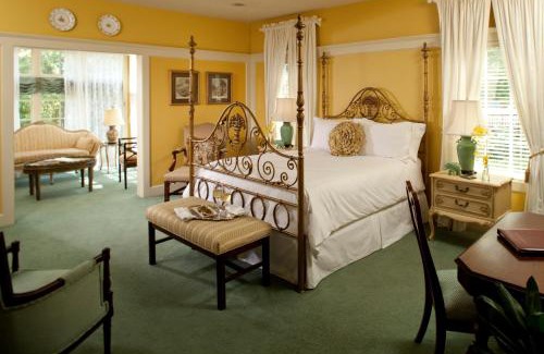 Greater Belhaven Hotel | Fairview Inn