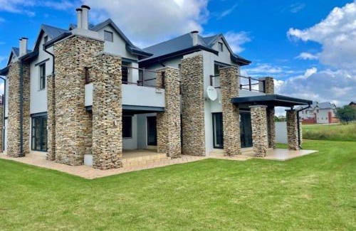 Vredefort House | Fairway Escape