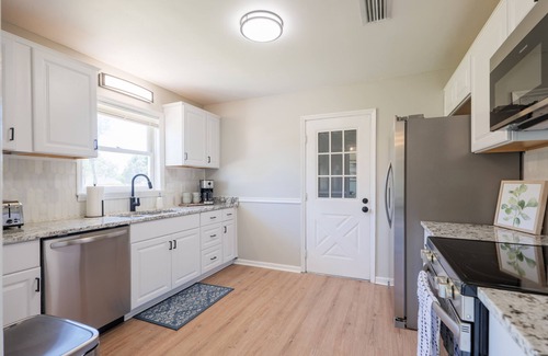 Lake Park House | Fairway Family Oasis: King Beds, Pets Allowed, Golf Course Neighborhood