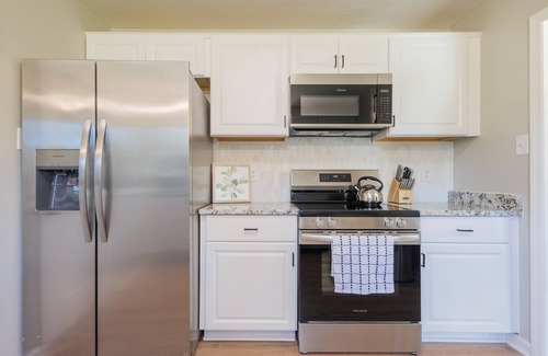 Lake Park House | Fairway Family Oasis: King Beds, Pets Allowed, Golf Course Neighborhood