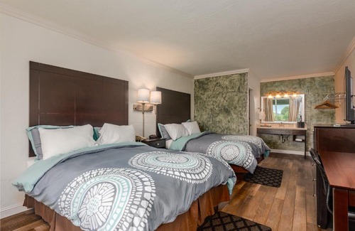 Berryville Hotel | Fairway Inn