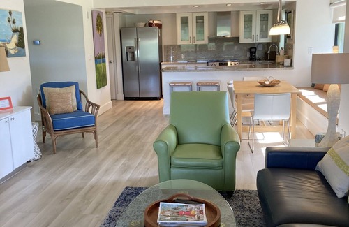 Key Largo Condo | Fairway Lakes 2/2 on Dolphin Course Newly Renovated