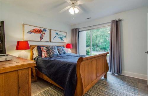 Sea Pines Apartment | Fairway Lane 102