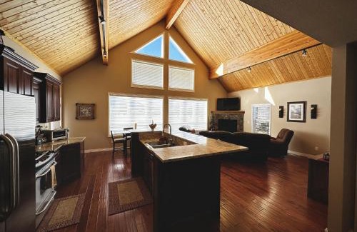 Red Lodge House | Fairway on the Mountains