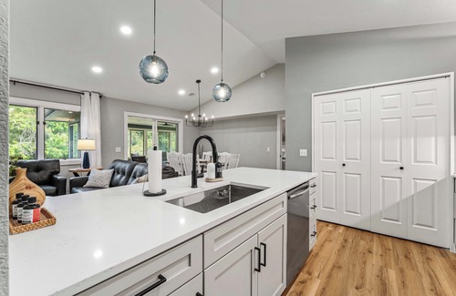 Bella Vista House | Fairway on the Trail! Cozy 2-bedroom townhome, ride out Back 40/golf course.