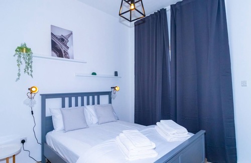 Al Hamra Village Villa | Fairway’s private pool villa rak